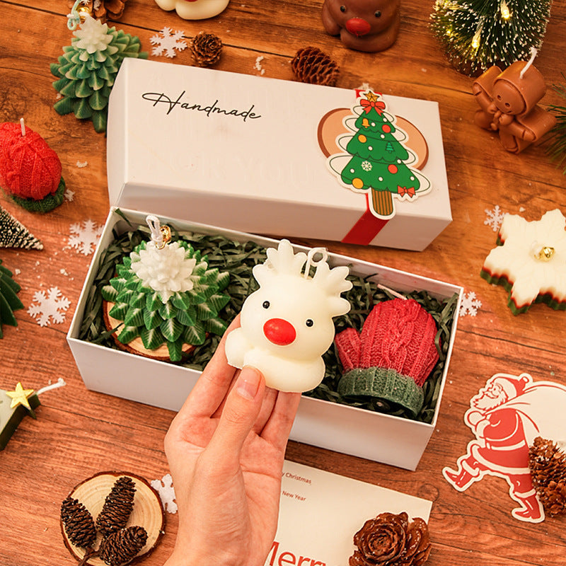 Christmas Scented Candle Gift Set, Festive Molded Aromatherapy Candles in Holiday Shapes – Snowman, Reindeer, Tree & Gingerbread, Home Decor Gift Box