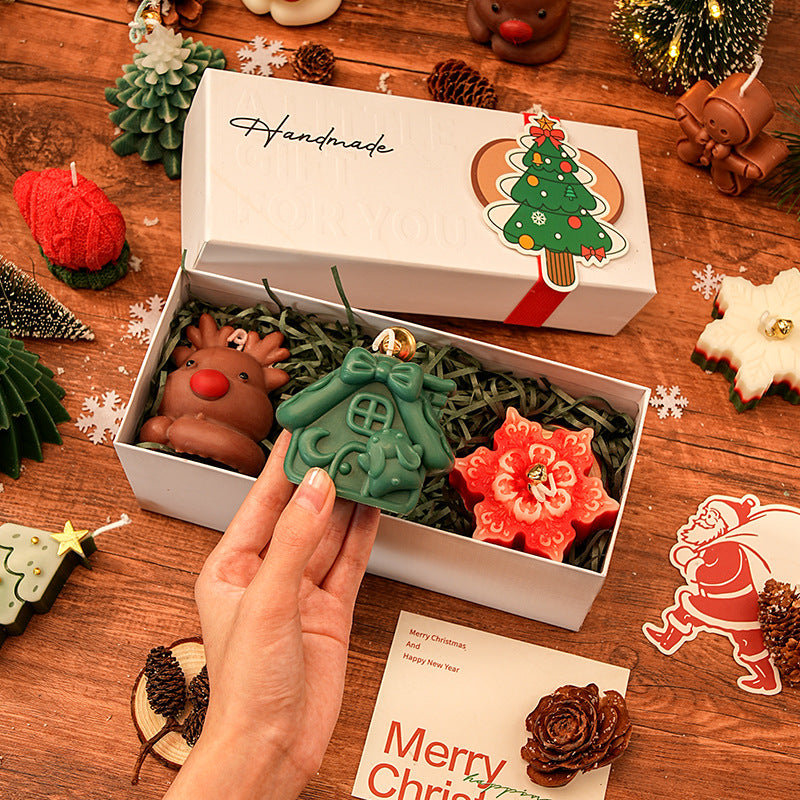 Christmas Scented Candle Gift Set, Festive Molded Aromatherapy Candles in Holiday Shapes – Snowman, Reindeer, Tree & Gingerbread, Home Decor Gift Box